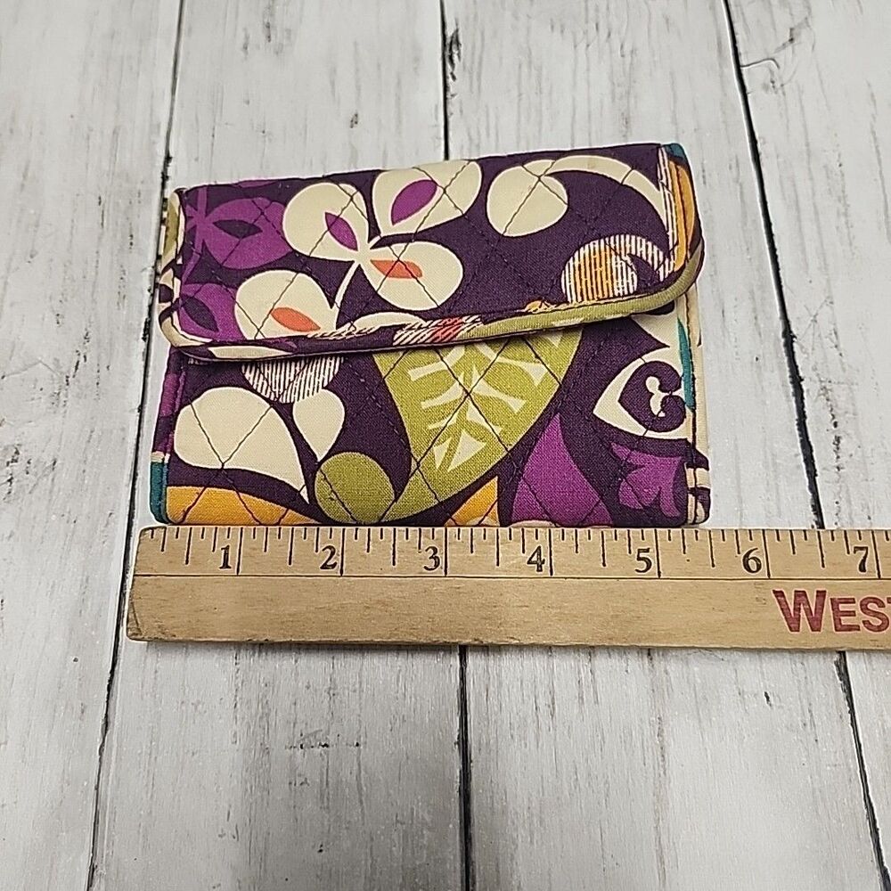 Vera Bradley Plum Petals Purple Trifold Wallet Magnetic Closure Retired Pattern - Picture 5 of 6